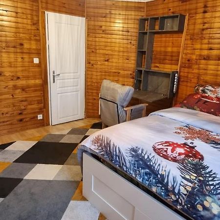 Chambre Privee Numero 1 Dans Un Superbe Appartement En Colocation Montataire Dış mekan fotoğraf