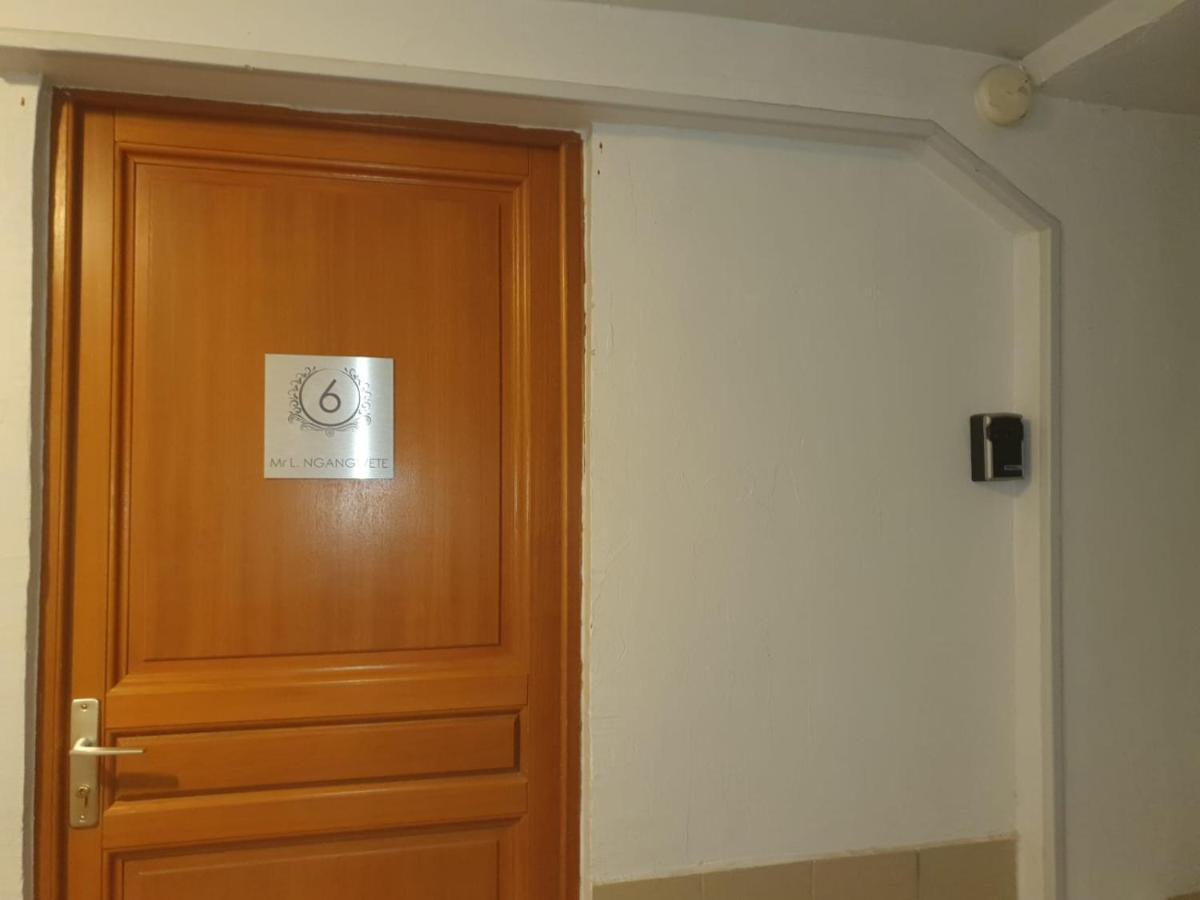 Chambre Privee Numero 1 Dans Un Superbe Appartement En Colocation Montataire Dış mekan fotoğraf